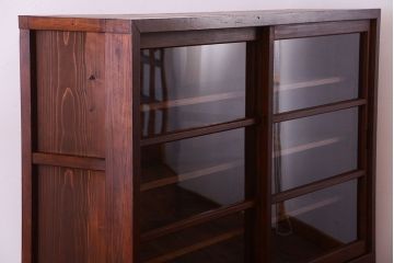 アンティーク家具　和製アンティーク　大振りサイズ!古い木のガラス収納棚