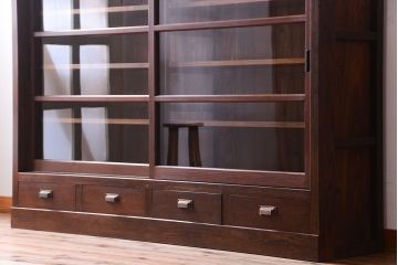 アンティーク家具　和製アンティーク　大振りサイズ!古い木のガラス収納棚