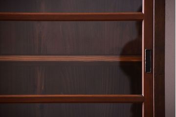 アンティーク家具　和製アンティーク　大振りサイズ!古い木のガラス収納棚