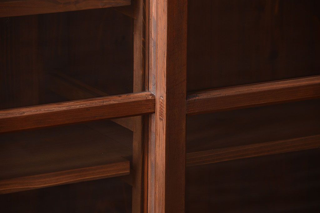 アンティーク家具　和製アンティーク　大振りサイズ!古い木のガラス収納棚