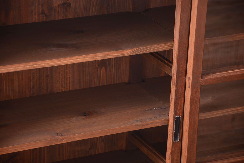 アンティーク家具　和製アンティーク　大振りサイズ!古い木のガラス収納棚