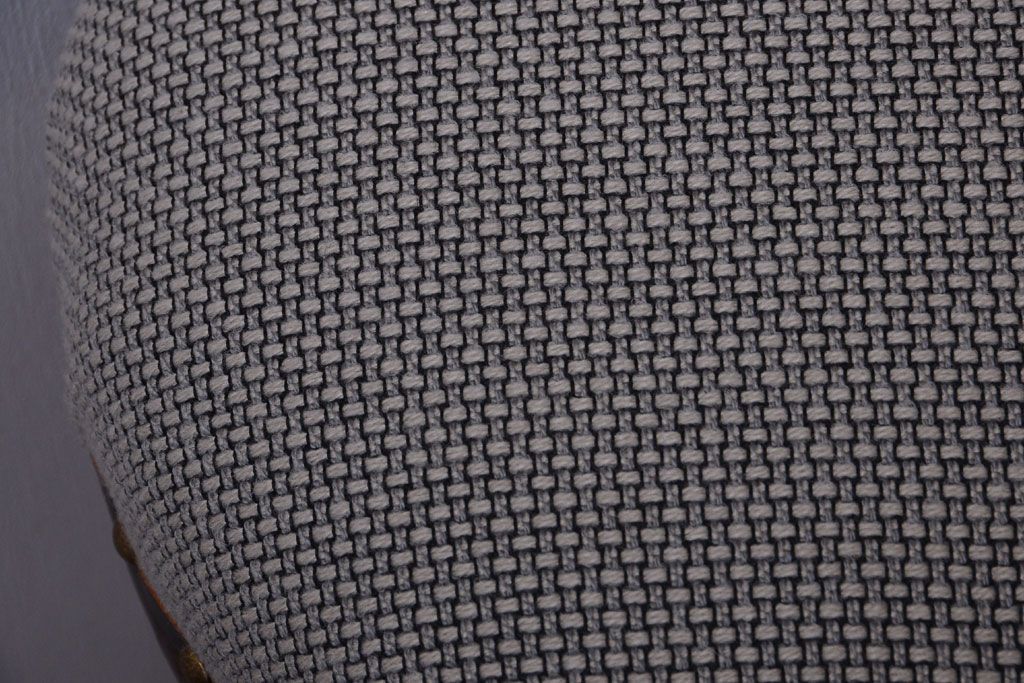 アンティーク家具　和製アンティーク　クッション座面の古いナラ材製回転スツール(回転椅子)