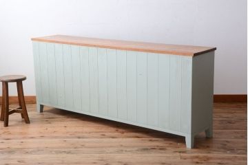 アンティーク家具　アンティークペイント　気泡ガラス入り!4枚扉のカウンターテーブル(1)