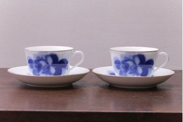 アンティーク雑貨　中古　大倉陶園　カップ&ソーサー2客セット(洋食器)