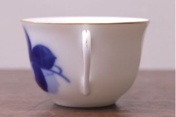 アンティーク雑貨　中古　大倉陶園　カップ&ソーサー2客セット(洋食器)