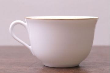 アンティーク雑貨　中古　大倉陶園　カップ&ソーサー2客セット(洋食器)