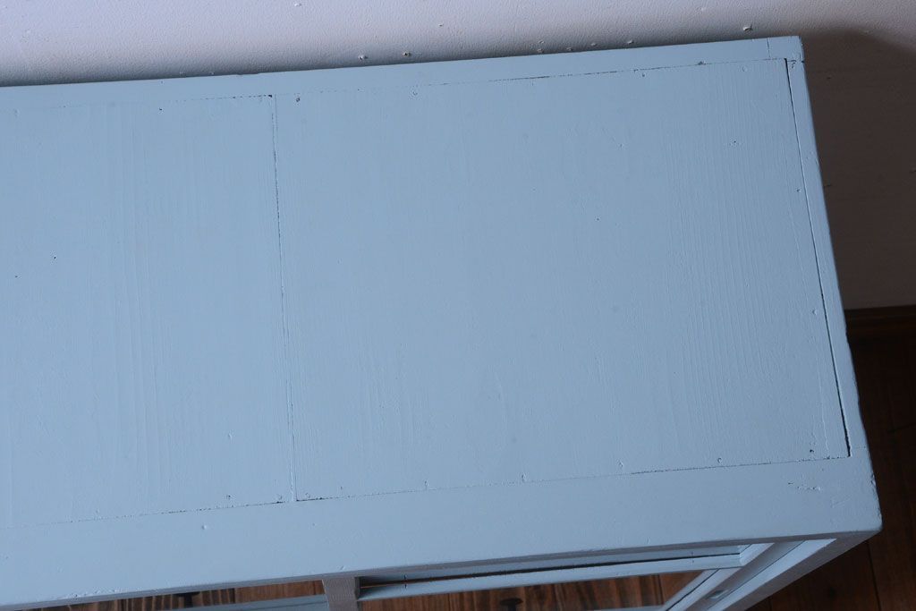 アンティーク家具　ペイント　引き出し2杯付き!アンティーク戸棚(収納棚)