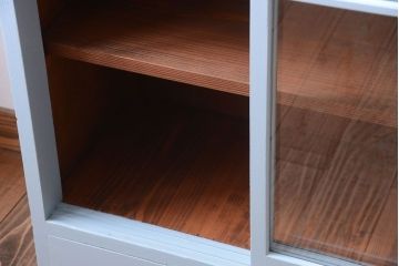 アンティーク家具　ペイント　引き出し2杯付き!アンティーク戸棚(収納棚)