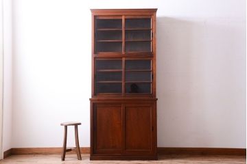 アンティーク家具　和製アンティーク　檜材製の上品な重ね食器棚