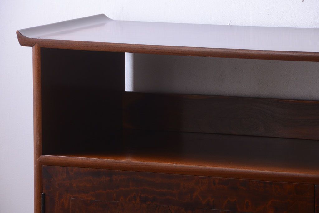 アンティーク家具　和製アンティーク　高級品!バール杢のトチ材製飾り棚