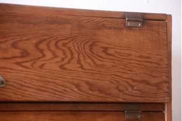 レトロ家具　昭和レトロ　古い木味のパタパタ収納棚(下駄箱)