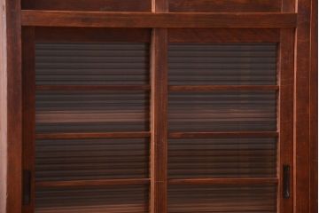 レトロ家具　昭和レトロ　モールガラス入り!古い木製の収納棚(下駄箱)(1)