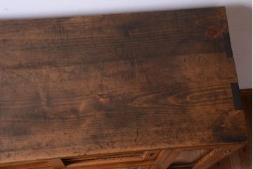 レトロ家具　昭和レトロ　モールガラス入り!古い木製の収納棚(下駄箱)(2)