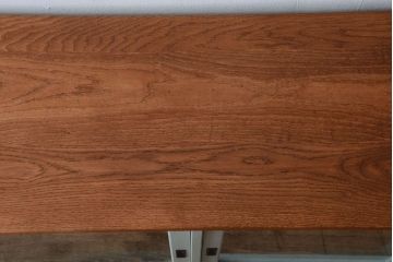 アンティーク家具　アンティークペイント　気泡ガラス入り!4枚扉のカウンターテーブル(2)