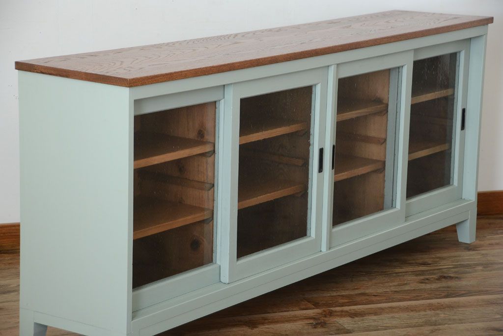 アンティーク家具　アンティークペイント　気泡ガラス入り!4枚扉のカウンターテーブル(2)