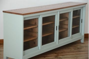 アンティーク家具　アンティークペイント　気泡ガラス入り!4枚扉のカウンターテーブル(2)