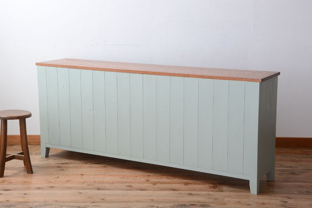 アンティーク家具　アンティークペイント　気泡ガラス入り!4枚扉のカウンターテーブル(2)