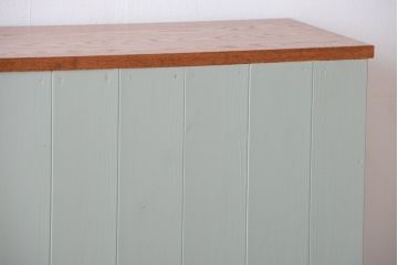 アンティーク家具　アンティークペイント　気泡ガラス入り!4枚扉のカウンターテーブル(2)