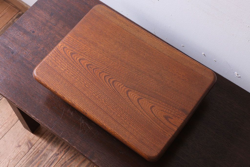 アンティーク雑貨　和製アンティーク　総欅!シンプルな古い花台(飾り台)