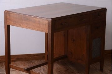 レトロ家具　和製アンティーク　ダイヤガラス入り!古いカバ材製のレトロな片袖机(勉強机・デスク)