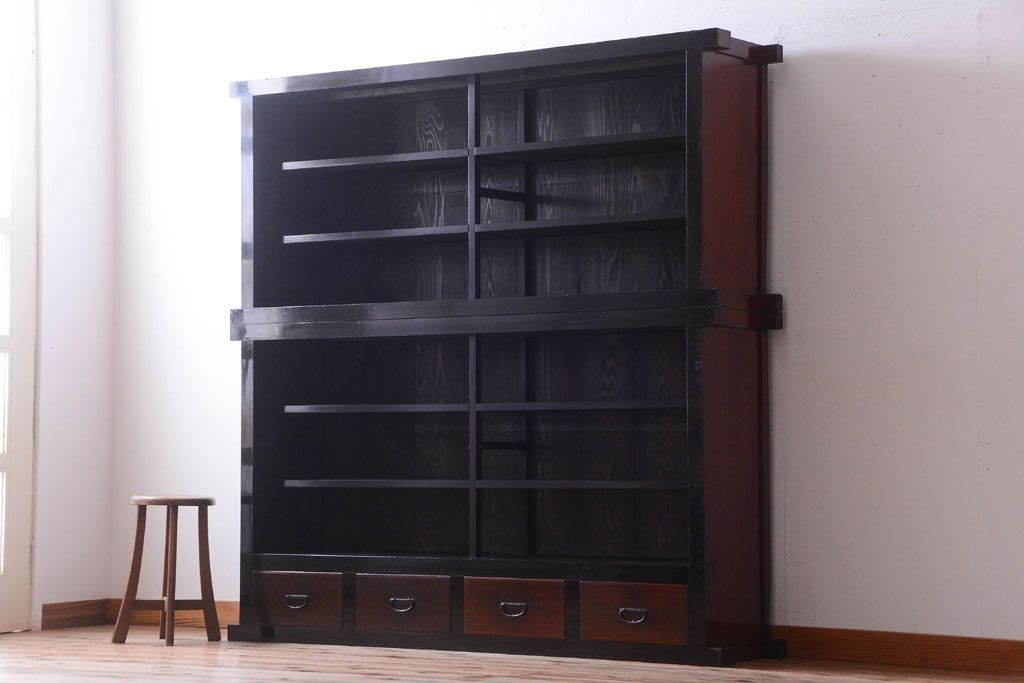 アンティーク家具　六尺　和製アンティーク　大正　引き出し付きの古い2段重ね飾り棚(水屋箪笥)