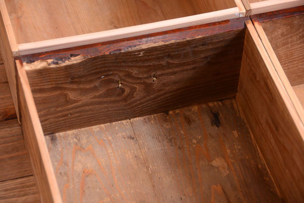 アンティーク家具　六尺　和製アンティーク　大正　引き出し付きの古い2段重ね飾り棚(水屋箪笥)