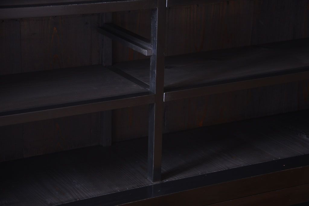 アンティーク家具　六尺　和製アンティーク　大正　引き出し付きの古い2段重ね飾り棚(水屋箪笥)