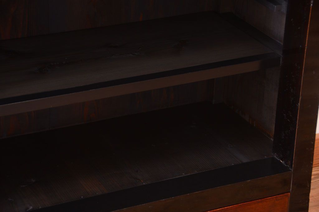 アンティーク家具　六尺　和製アンティーク　大正　引き出し付きの古い2段重ね飾り棚(水屋箪笥)