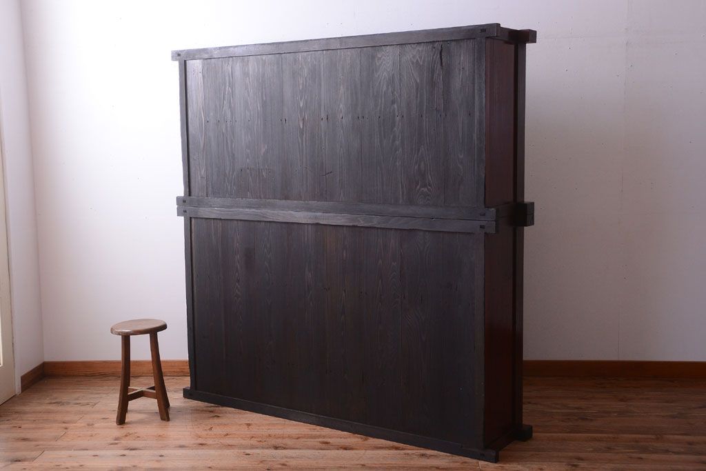 アンティーク家具　六尺　和製アンティーク　大正　引き出し付きの古い2段重ね飾り棚(水屋箪笥)