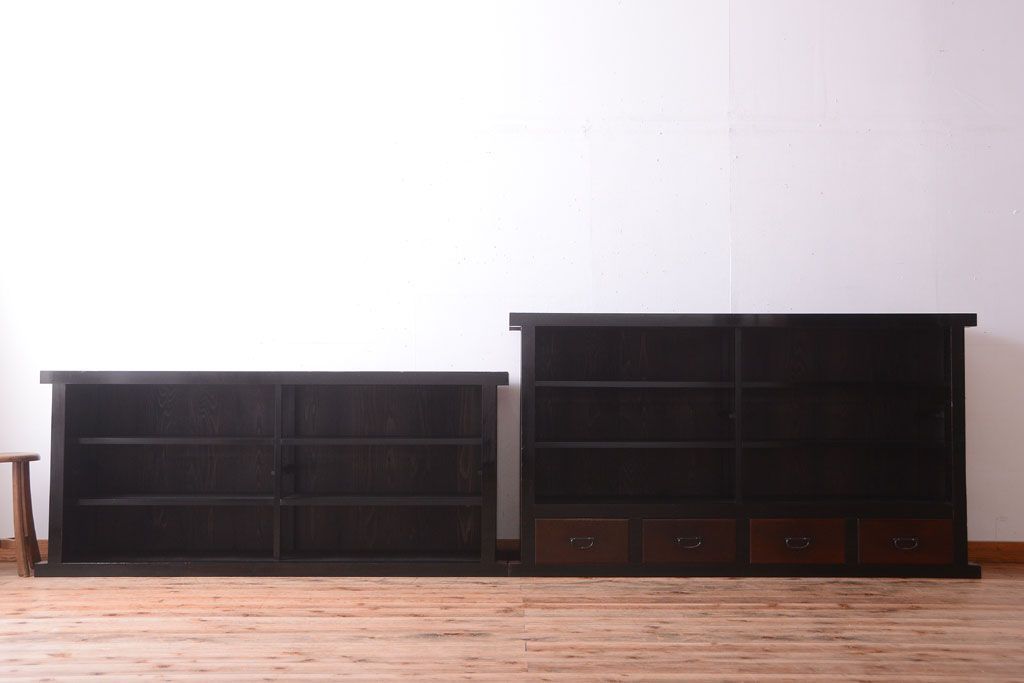 アンティーク家具　六尺　和製アンティーク　大正　引き出し付きの古い2段重ね飾り棚(水屋箪笥)