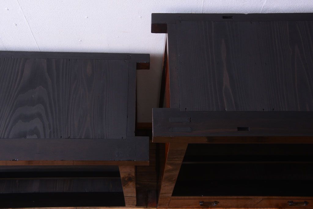 アンティーク家具　六尺　和製アンティーク　大正　引き出し付きの古い2段重ね飾り棚(水屋箪笥)