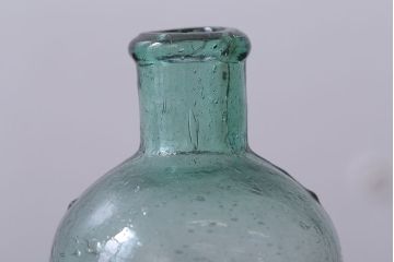 アンティーク雑貨　昭和レトロ　青色ガラス瓶4本セット(ビン)