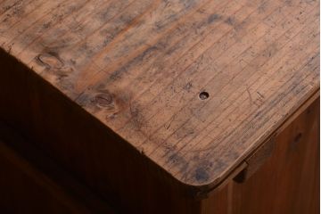 アンティーク家具　和製アンティーク　古い木味の銀モールガラス戸カウンターテーブル