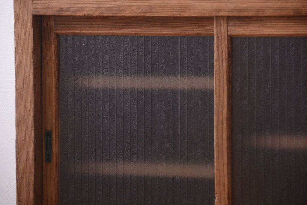 アンティーク家具　和製アンティーク　古い木味の銀モールガラス戸カウンターテーブル