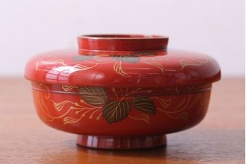 和製アンティーク　昭和十四年　輪島朱塗　桐蒔絵の木製椀10客