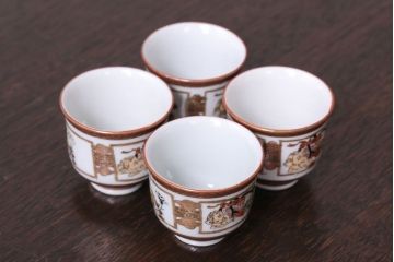 アンティーク雑貨　古民具・骨董　明治〜大正　九谷　上品な猪口(酒器)4客セット(2)