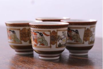 アンティーク雑貨　古民具・骨董　明治〜大正　九谷　上品な猪口(酒器)4客セット(2)