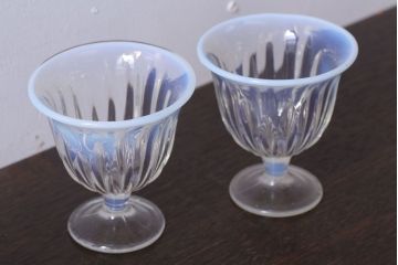 アンティーク雑貨　昭和レトロ　古いガラスの氷コップ2個セット