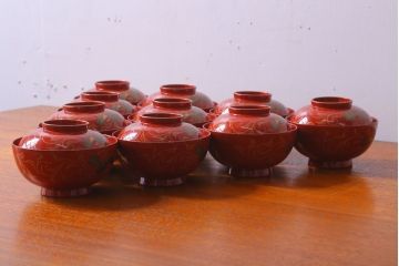 アンティーク雑貨　和製アンティーク　昭和十四年　輪島朱塗　桐蒔絵の木製椀10客(2)