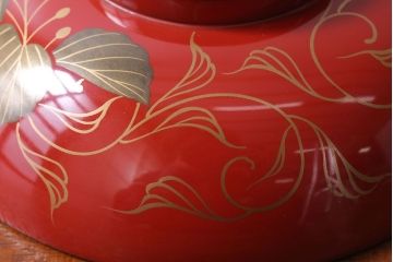 アンティーク雑貨　和製アンティーク　昭和十四年　輪島朱塗　桐蒔絵の木製椀10客(2)