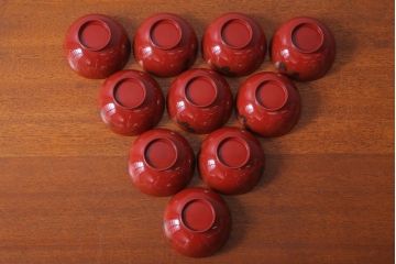 アンティーク雑貨　和製アンティーク　昭和十四年　輪島朱塗　桐蒔絵の木製椀10客(2)