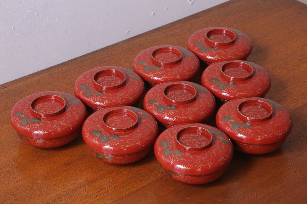 アンティーク雑貨　和製アンティーク　昭和十四年　輪島朱塗　桐蒔絵の木製椀9客