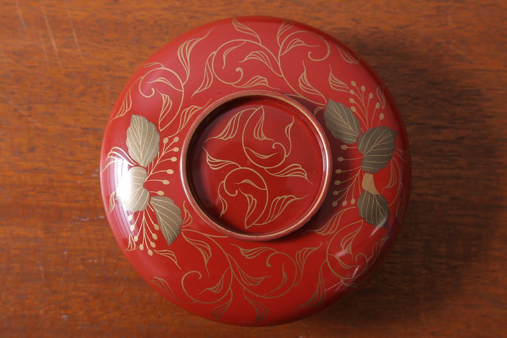 アンティーク雑貨　和製アンティーク　昭和十四年　輪島朱塗　桐蒔絵の木製椀9客