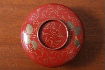 アンティーク雑貨　和製アンティーク　昭和十四年　輪島朱塗　桐蒔絵の木製椀9客