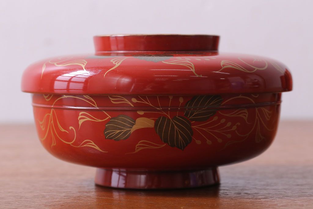 アンティーク雑貨　和製アンティーク　昭和十四年　輪島朱塗　桐蒔絵の木製椀9客