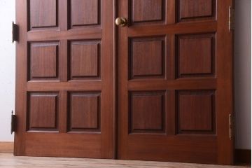 中古　高級品　無垢チーク材製!お屋敷の両開きドア