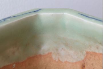 アンティーク雑貨　古民具・骨董　梅の図　小さな青磁植木鉢(八角型)