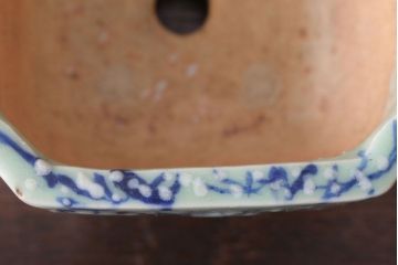 アンティーク雑貨　古民具・骨董　梅の図　小さな青磁植木鉢(八角型)