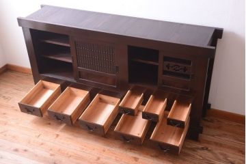 アンティーク家具　古民具・骨董　脚付き!六尺水屋箪笥サイドボード(2)