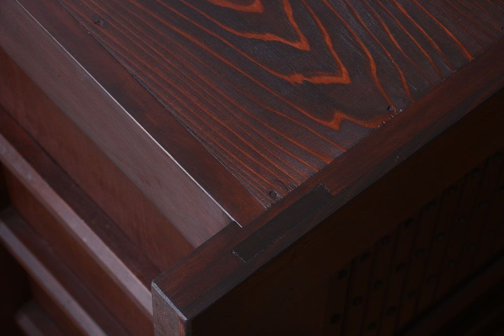 アンティーク家具　古民具・骨董　脚付き!六尺水屋箪笥サイドボード(2)